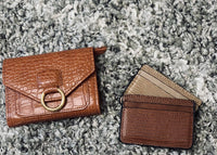 Porte-cartes ou portefeuille pour femme : que choisir ? - La Petite Somptueuse