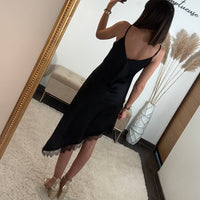 ROBE SATIN DENTELLE NOIRE ELONA