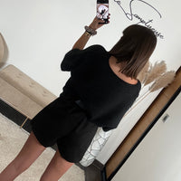 JUPE SHORT NOIR + CEINTURE