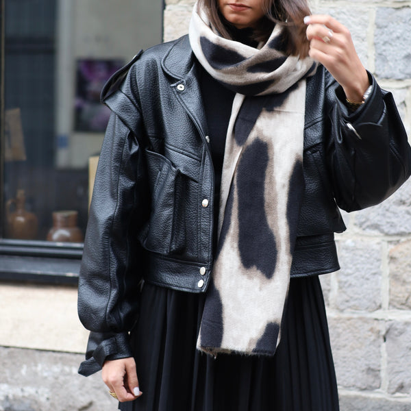 ECHARPE EN LAINE LEOPARD BEIGE GAELLE
