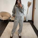 ENSEMBLE SURVETEMENT AMOUR GRIS