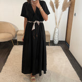 ROBE NOIRE CEINTURE FOULARD