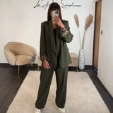 ENSEMBLE BLAZER + PANTALON KAKI LEO - La Petite Somptueuse