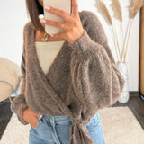 GILET CACHE-COEUR TAUPE - La Petite Somptueuse