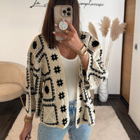 GILET CROCHET NOIR ET BLANC NOVA - La Petite Somptueuse