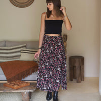 JUPE FLEURIE NOIRE AUDREY - La Petite Somptueuse