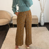 PANTALON CAMEL FLEURIE BLUE - La Petite Somptueuse