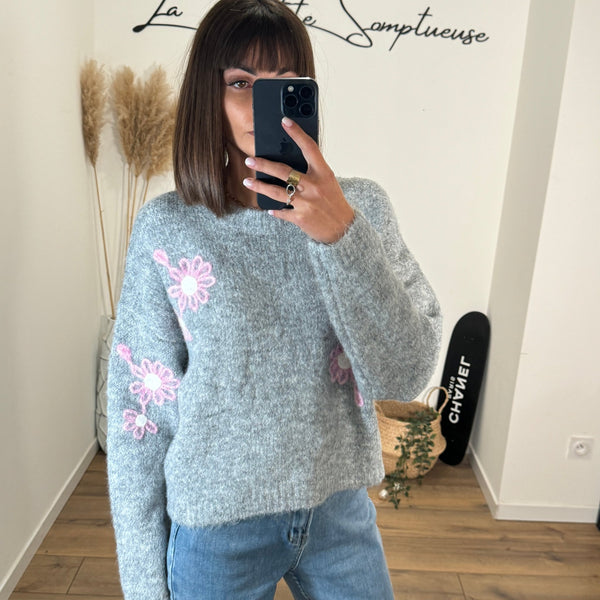 PULL GRIS FLOWER ROSE - La Petite Somptueuse