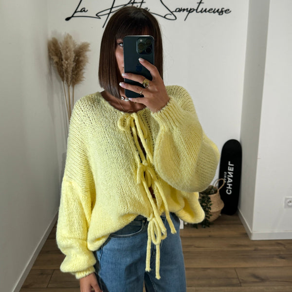 PULL NOEUD JAUNE SOAN - La Petite Somptueuse