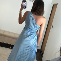 ROBE ASYMETRIQUE BLEU CIEL GAZIA - La Petite Somptueuse