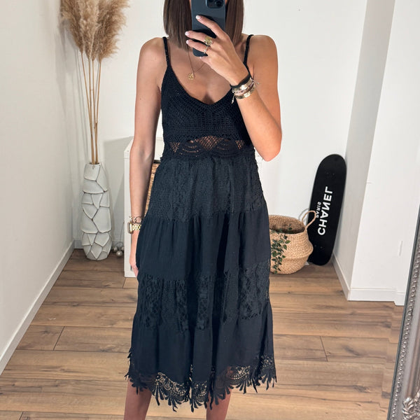 ROBE CROCHET NOIRE ZADIE - La Petite Somptueuse