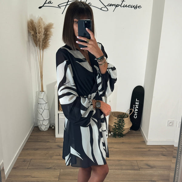 ROBE NOIRE ET BLANCHE ARIANA - La Petite Somptueuse