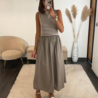 ROBE TAUPE RAYE JESSY - La Petite Somptueuse