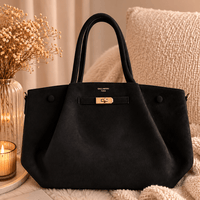SAC SUEDINE NOIR KARL - La Petite Somptueuse