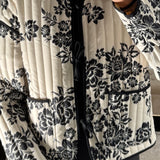 VESTE BLACK AND WHITE FLOWERS - La Petite Somptueuse